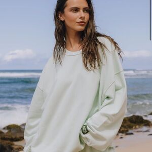 Daily Drills Crewneck in Surf XS/S